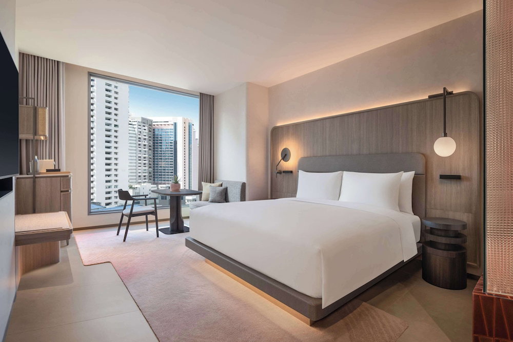 Kromo Bangkok, Curio Collection By Hilton, Thailand