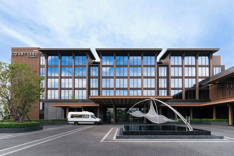 Courtyard by Marriott Bangkok Suvarnabhumi Airport, บ้านคลองบางเสาธง, ประเทศไทย