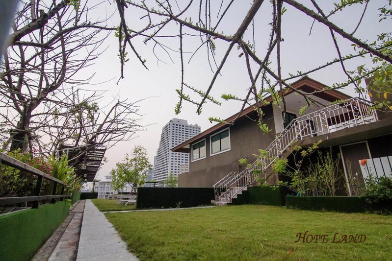 Hope Land Hotel Sukhumvit 8, มักกะสัน, ประเทศไทย