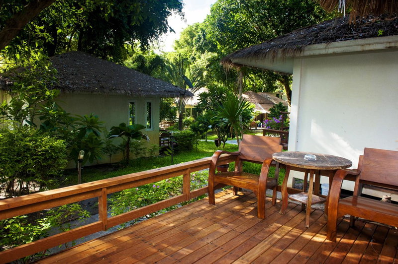 Larissa Samed resort, Ban Phe, Thailand