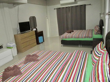 Pineapple Guesthouse, Ban Chalong, ประเทศไทย