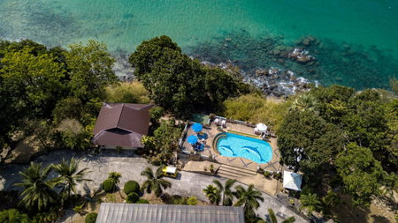 Baan Karon Hill Phuket Resort, Ban Chalong, ประเทศไทย