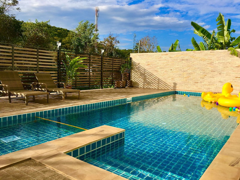 Koh Larn Riviera, พัทยา, ประเทศไทย