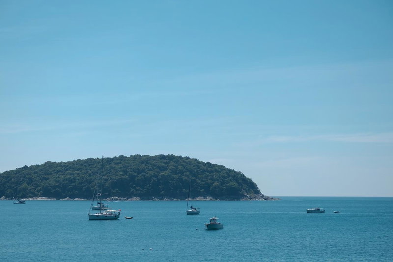 Naiharn On The Rock Resort Phuket, Ban Chalong, ประเทศไทย