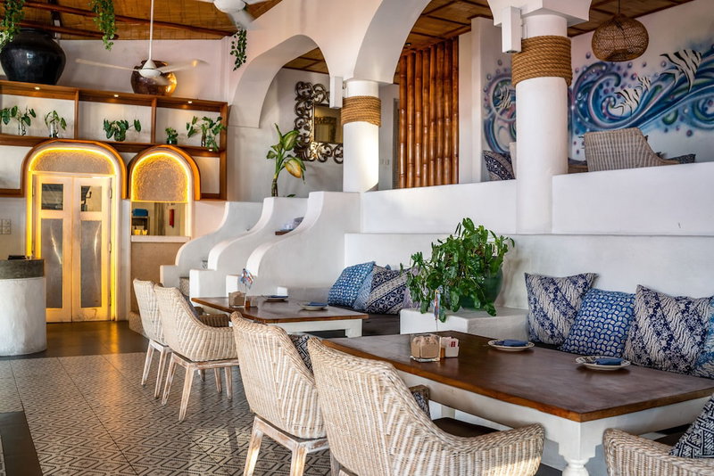 PinkCoco Uluwatu - Constant Surprises & for Cool Adults Only, Kuta, Indonesia