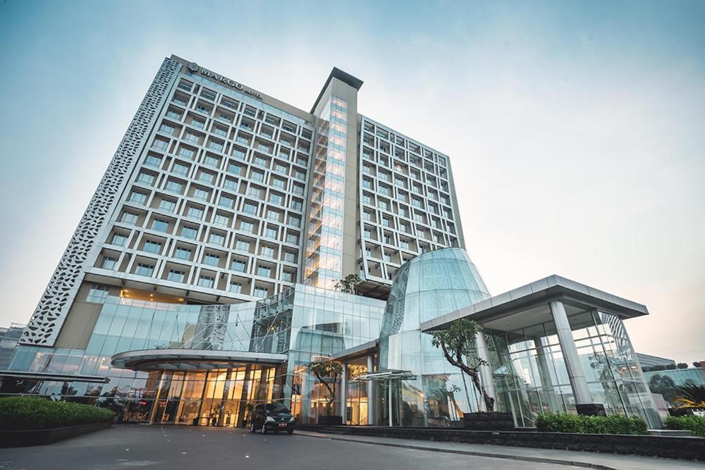 The Margo Hotel, Индонезия