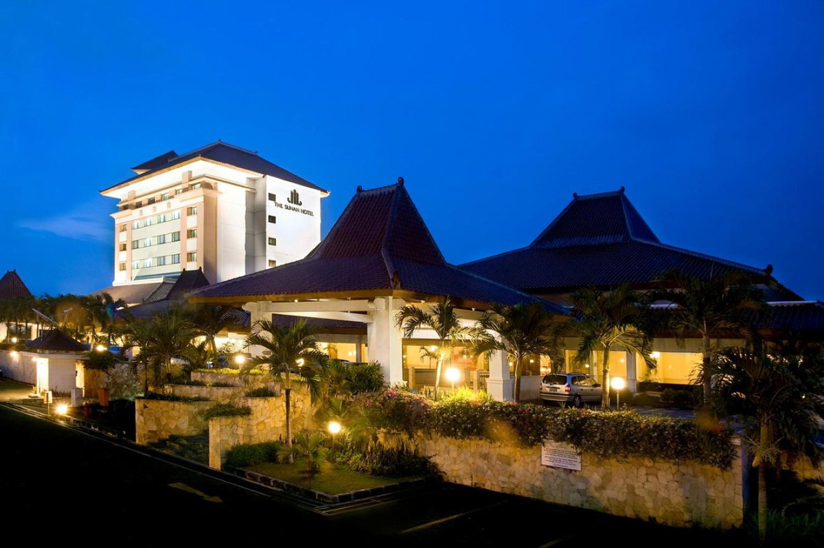 The Sunan Hotel Solo, Индонезия