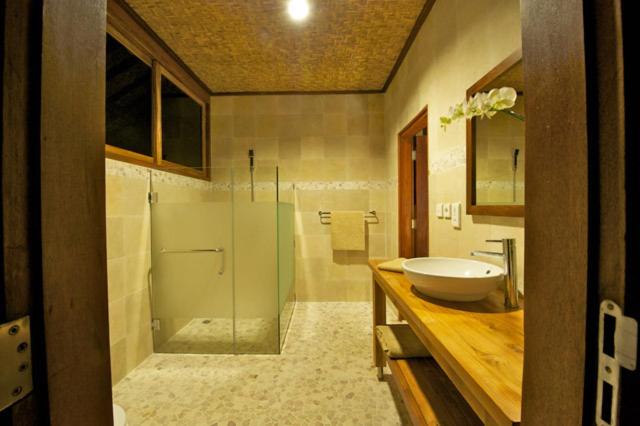Three Monkeys Villas, Kuta, Indonesia