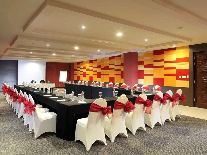 Mercure Padang, Padang, Indonesia
