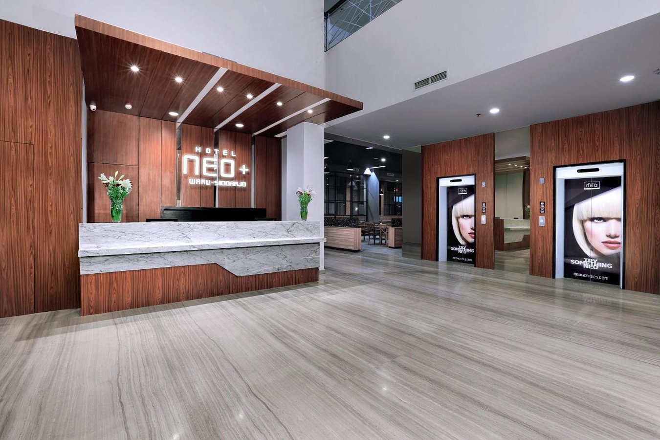 NEO+Waru-Sidoarjo by ASTON, Gedangan, Indonesia