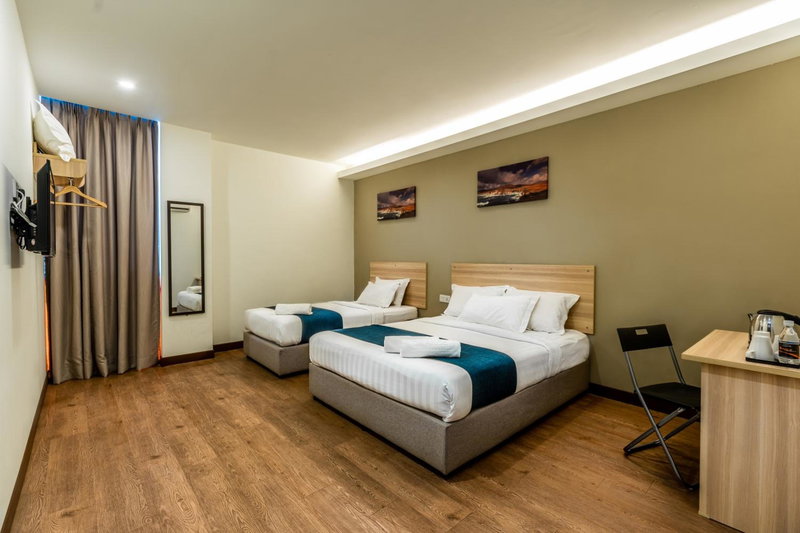 1 Orange Hotel KLIA & KLIA2, Kampung Baharu Nilai, Malaysia