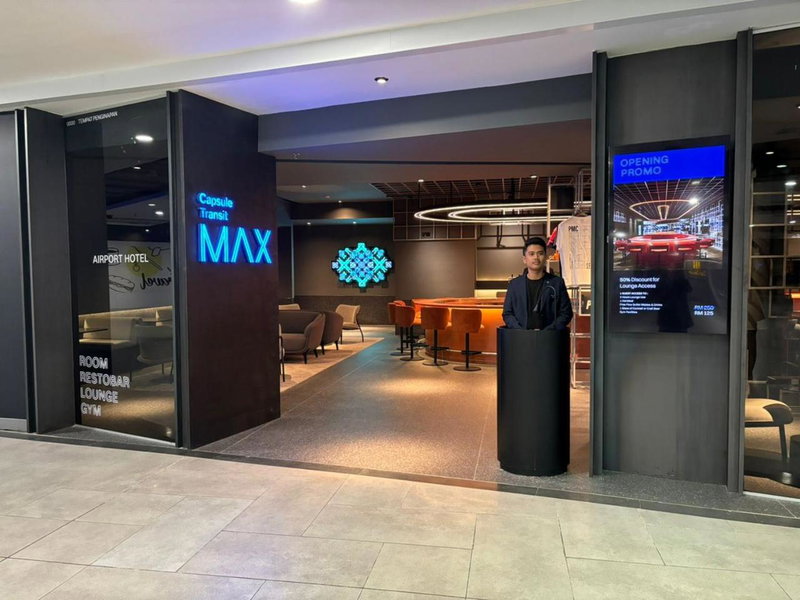 CapsuleTransit MAX - Airport Hotel - Landside, Public Area - Gateway KLIA T2, Lvl 2M, Sepang, Малайзия