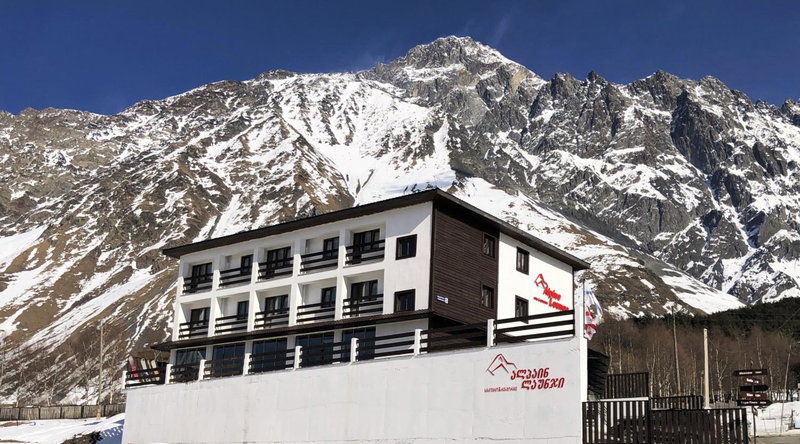 Alpine Lounge Boutique Hotel, Stepantsminda, Georgia