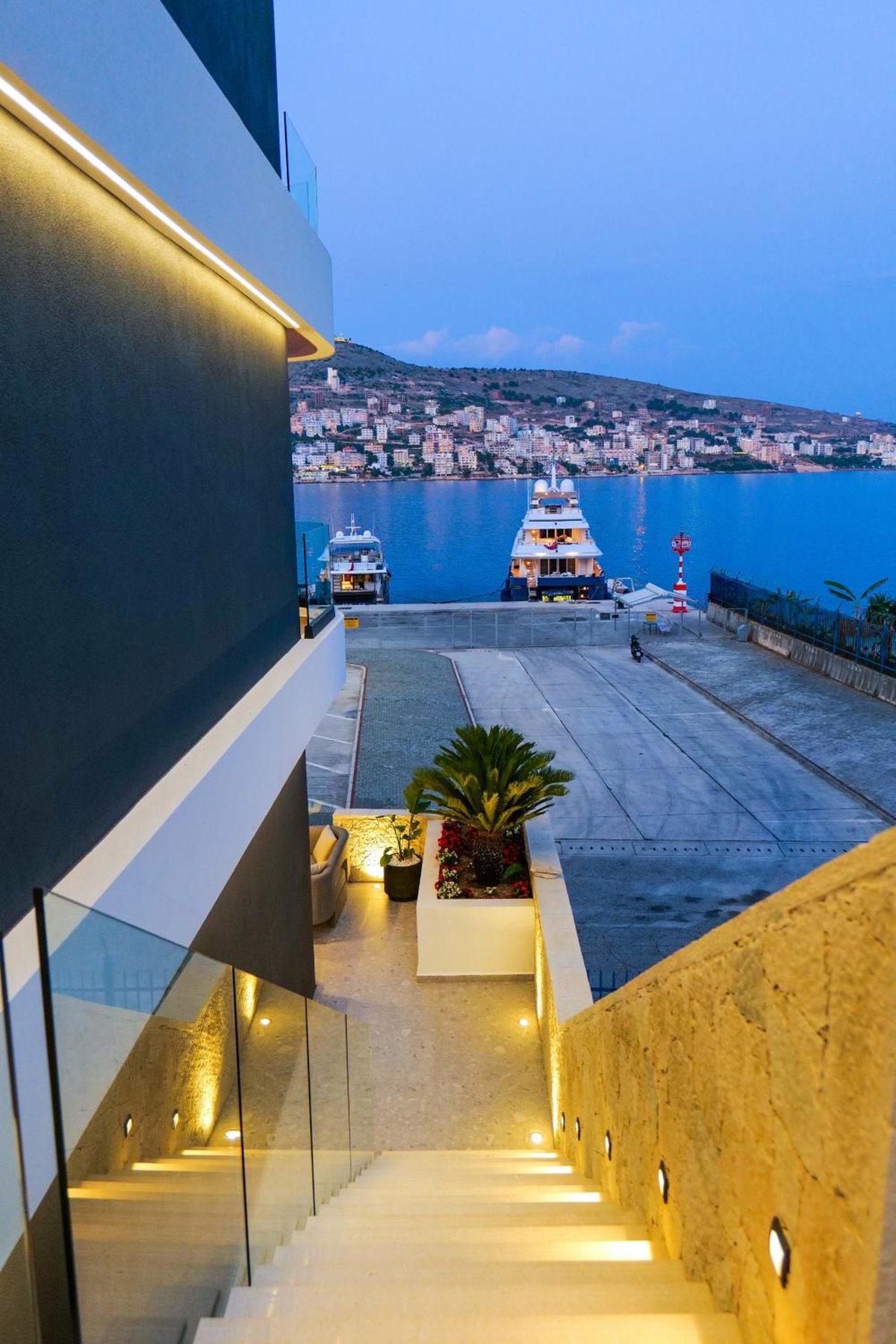 Alyacht Premium Hotel, Albania