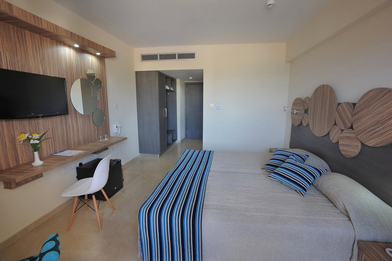 Nelia Beach Hotel & Spa, Protaras, Кипр