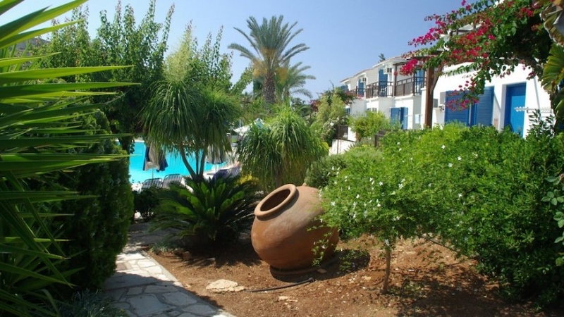 Hylatio Tourist Village, Kato Polemidia, Кипр