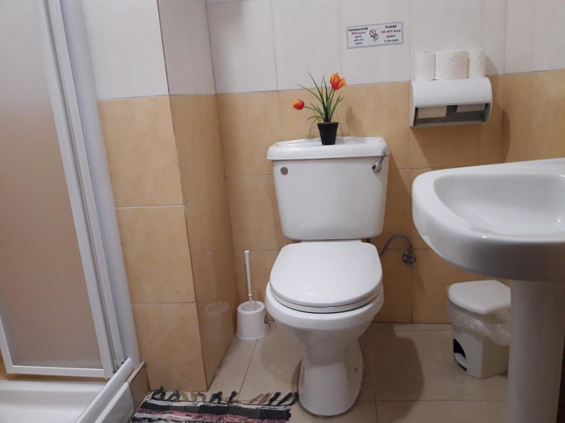 Marina's Rooms, Larnaca, Кипр