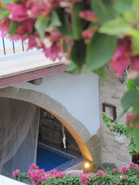 Stratos ArtDeco House, Germasogeia, Кипр