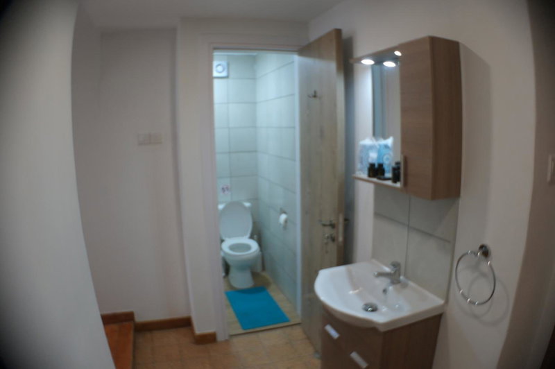 Harrys Inn Guesthouse, Larnaca, Кипр