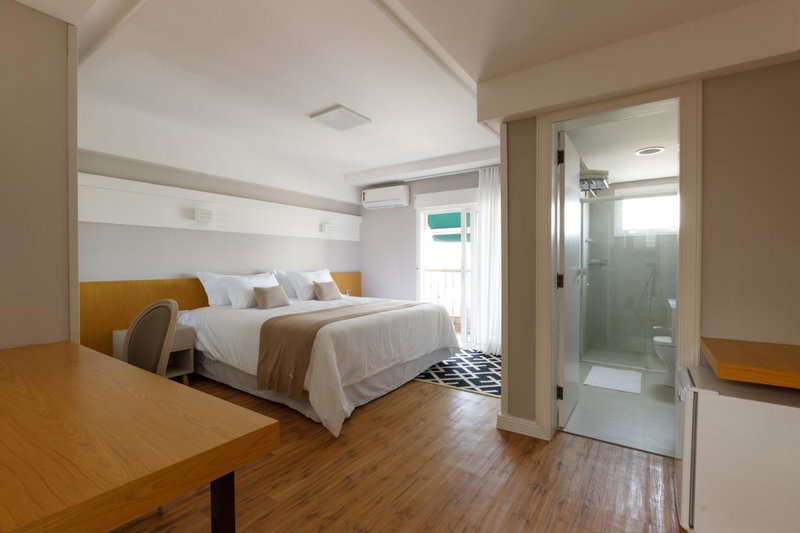 Villa d'Ozio Hotel e Cucina, Balneario Camboriu, Brésil