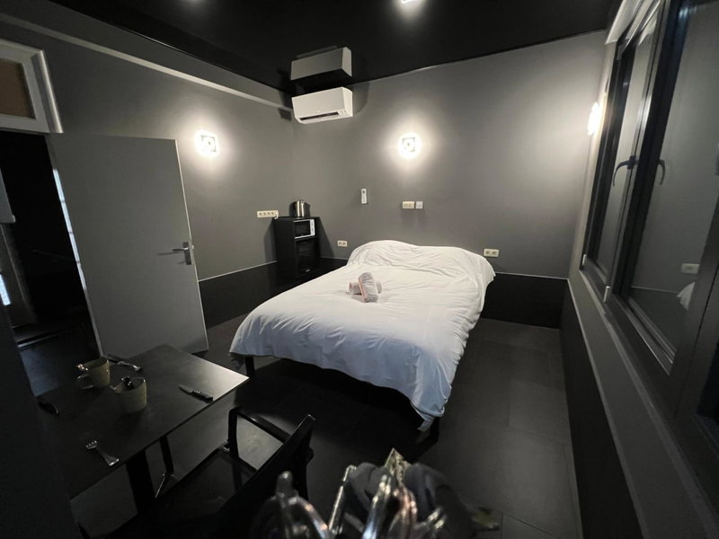 Logements des choraux, Tournai, Belgium