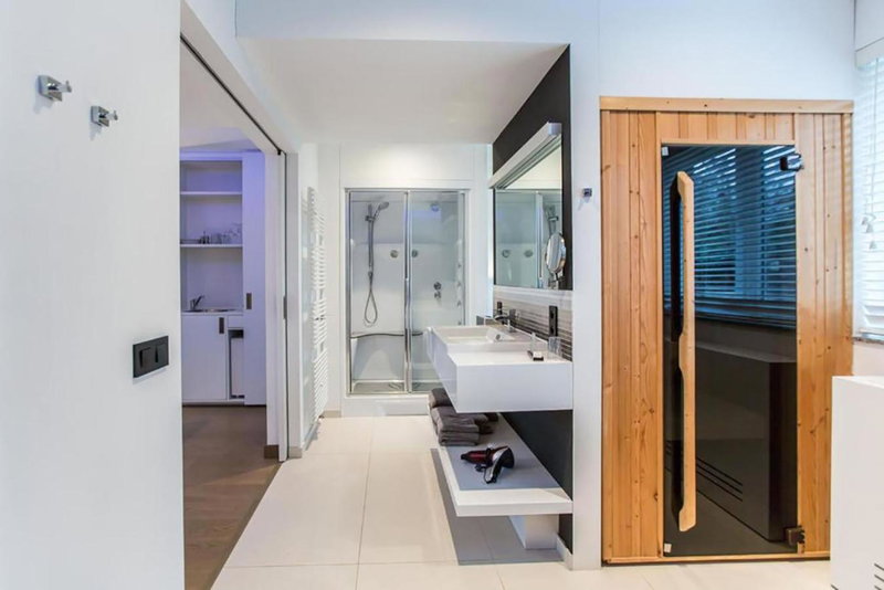 Wellness Hasselt B&B, Zonhoven, Bélgica