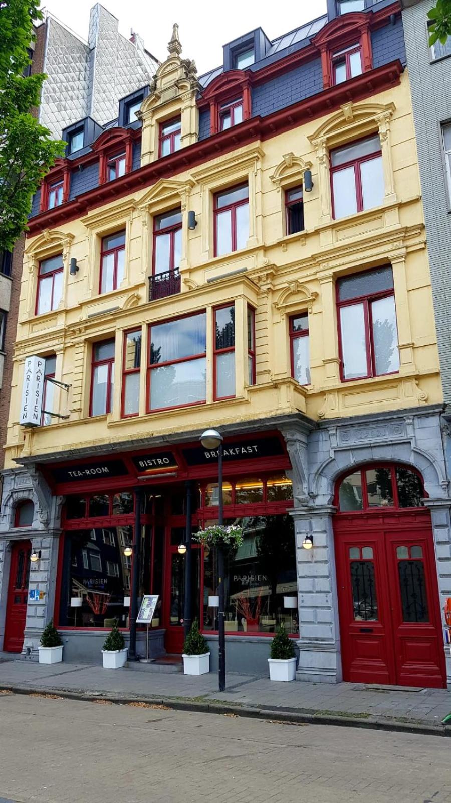 Отель · Hotel Le Parisien, Ostend