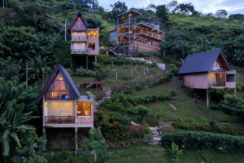 Majentra Ella, Badulla, Sri Lanka