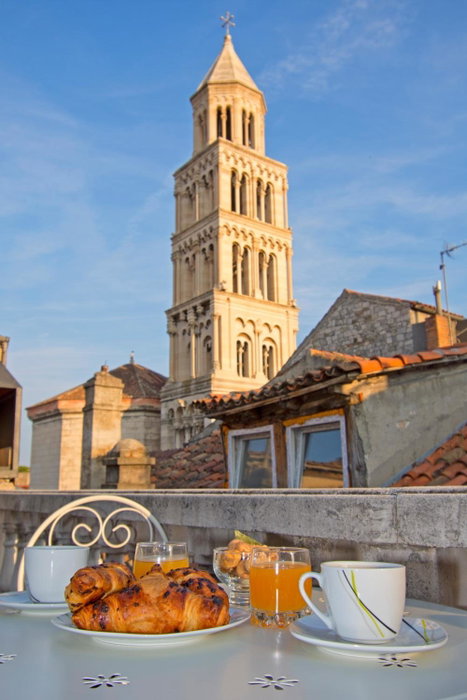 3M Peristil, Split, Croatia
