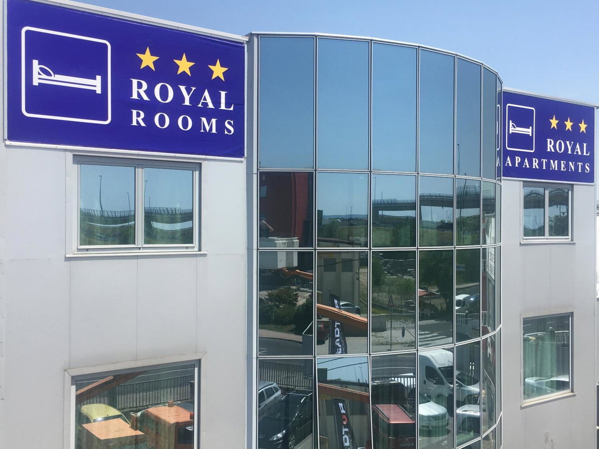 Hôtel · Royal Apartments & Rooms, Centar