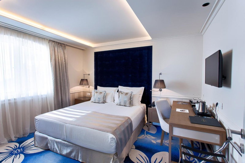 Grand Hotel Slavia, Baška Voda, Croatie