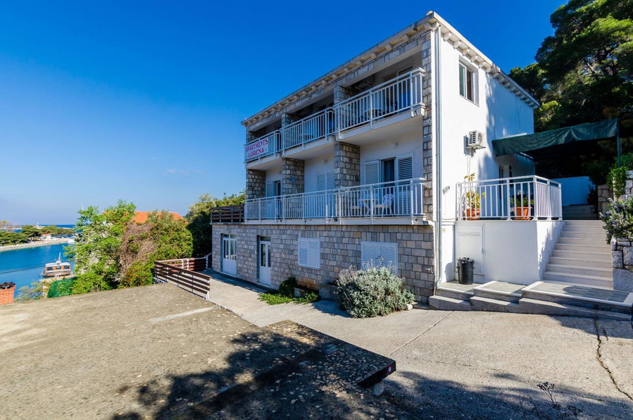 Apartments Lorena Mljet, Pomena, Croatia