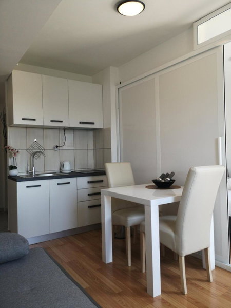 Apartments Lorena Mljet, Pomena, Croatia