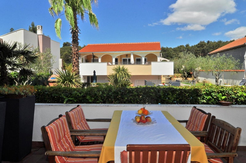 Villa Vanilla with Heated Pool, Zadar, Хорватия