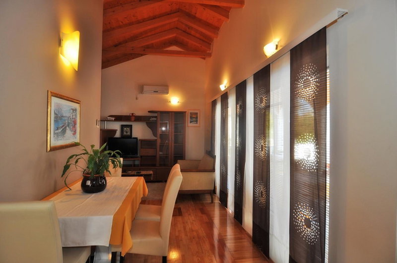Villa Vanilla with Heated Pool, Zadar, Хорватия