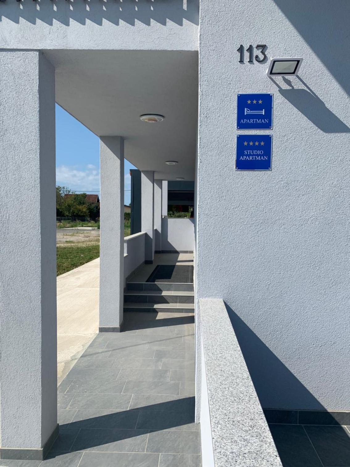 Hotel · Filipovic rent a car & apartments, Velika Gorica