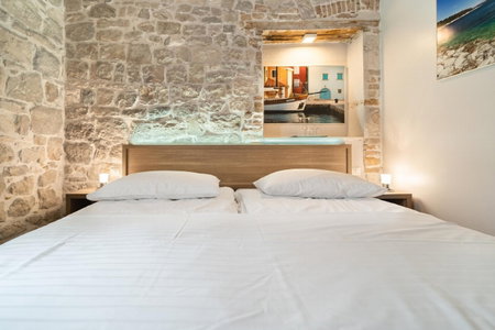 Tifani Luxury Rooms, Split, Croacia