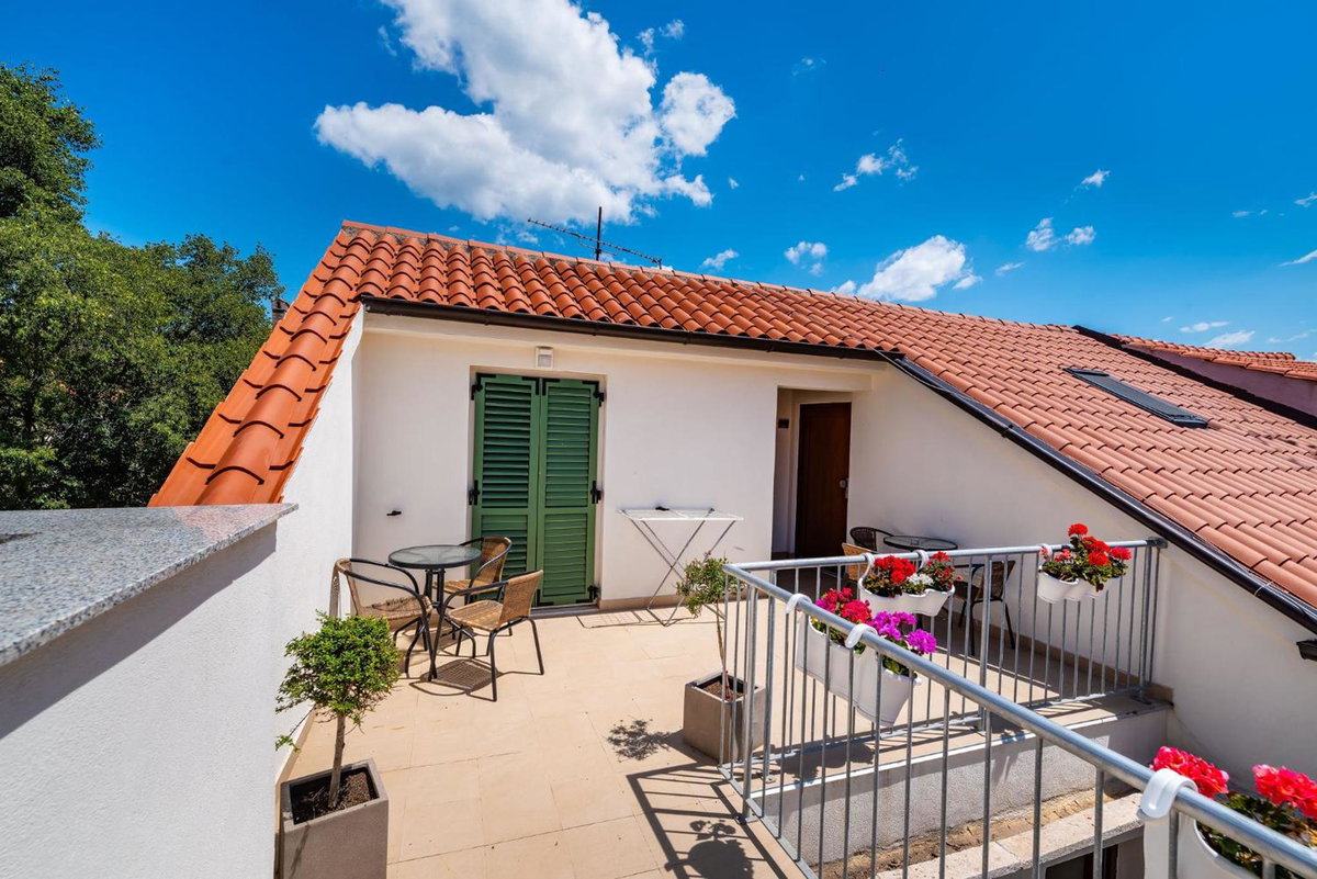 Idassa Atrium rooms, Croatia