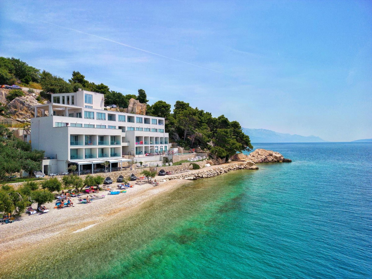 Отель · Hotel Saint Hildegard, Omiš