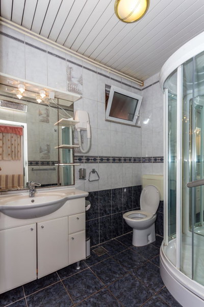 Holiday Home, Komarna, Croatia