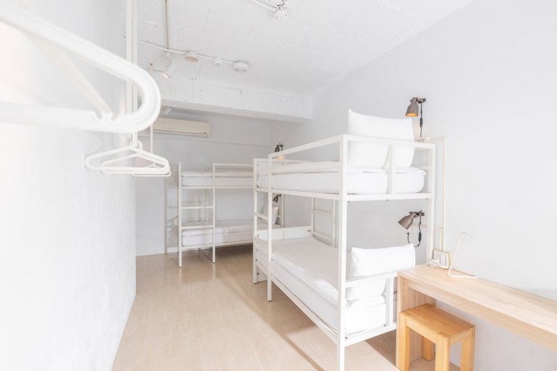 OwlStay Flip Flop Hostel - Garden, Taipei, Taiwan