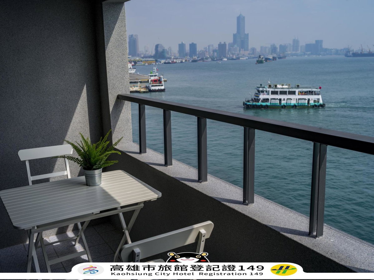 Hotel · Watermark Hotel-The Harbour, Kaohsiung