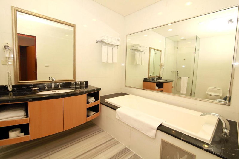 Queena Plaza Hotel, Yongkang, 台湾
