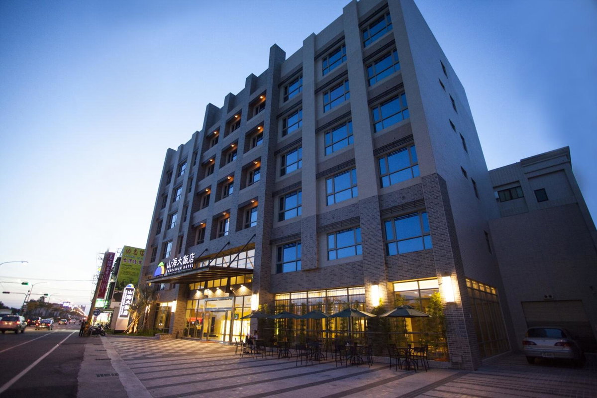 Hotel · Sankaikan Hotel, Puzi