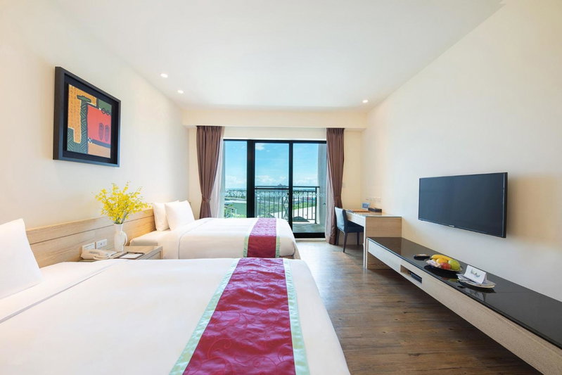 Naruwan Galaxy Place, Taitung City, 台湾