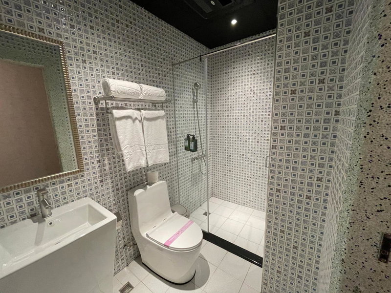Weifeng Boutique Business Hotel - Zhanqian Branch, Kaohsiung, 台湾