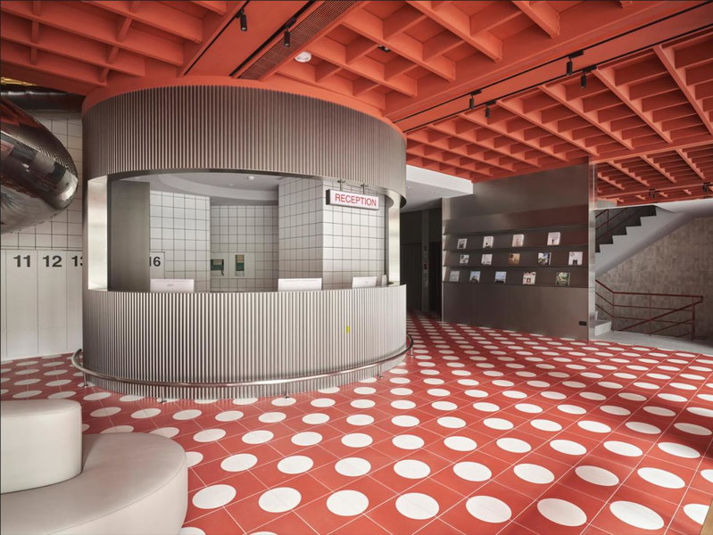 Reddot Hotel, Taichung, 台湾