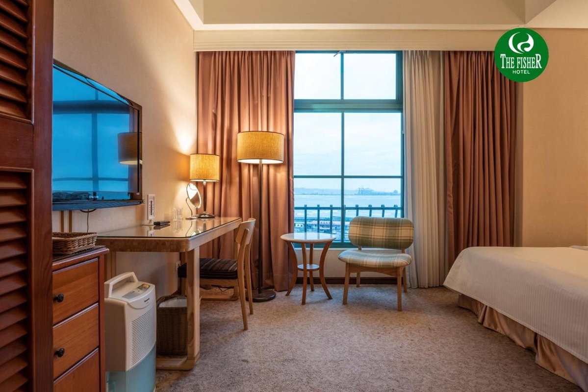 The Fisher Hotel, 台湾