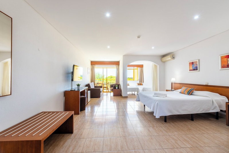 Hotel Pinhal do Sol, Quarteira, Portugal