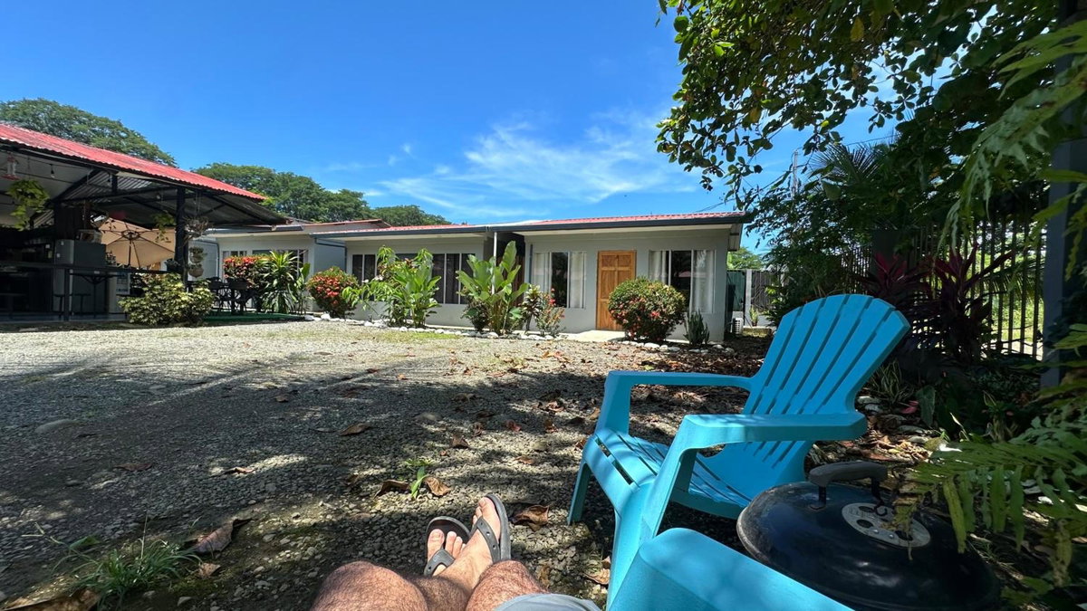Rooms & Pool Macaws, Costa Rica